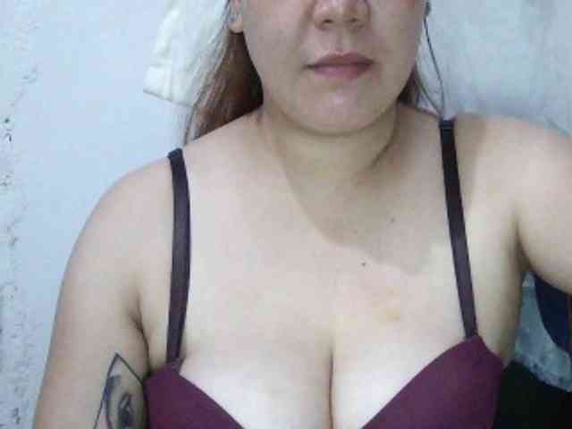 SexyCherrry webcam