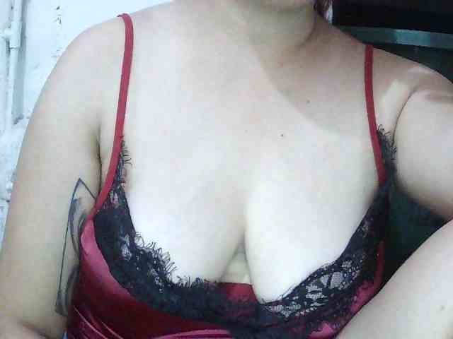 SexyCherrry webcam