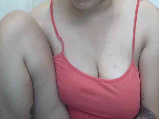 SexyCherrry webcam