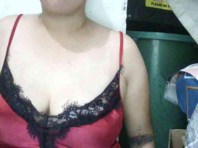 SexyCherrry webcam