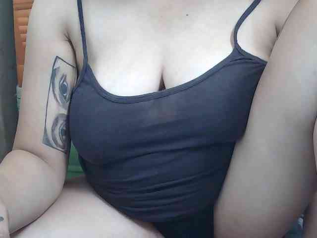 SexyCherrry webcam