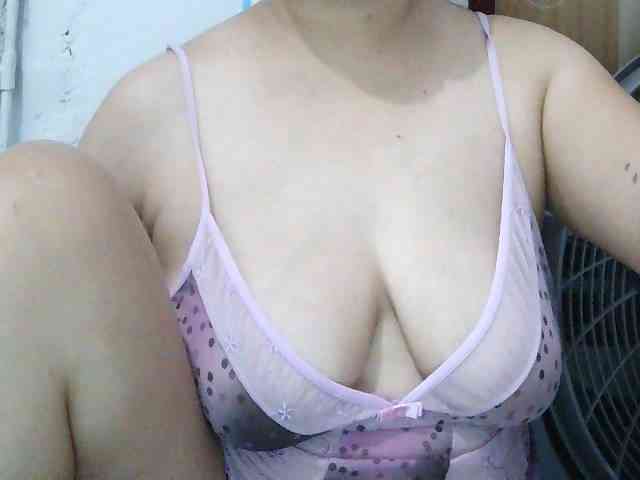 SexyCherrry webcam