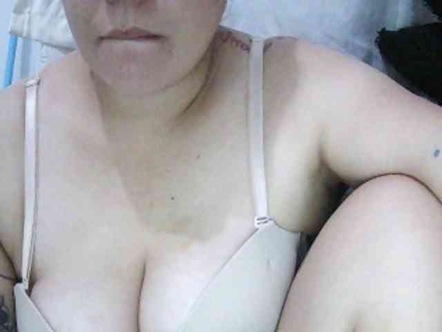 SexyCherrry webcam