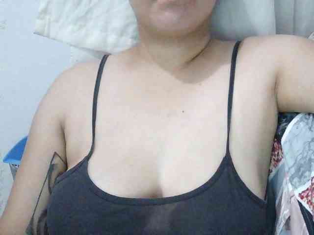 SexyCherrry webcam