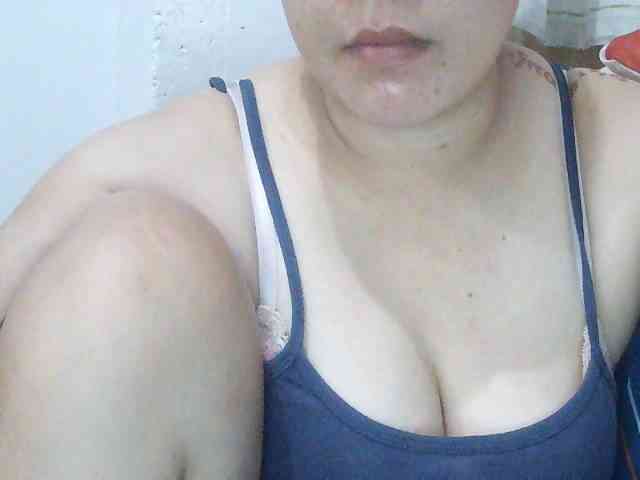 SexyCherrry webcam