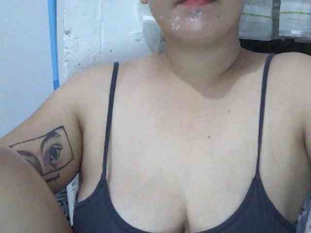 SexyCherrry webcam