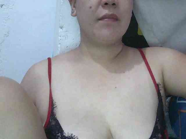 SexyCherrry webcam