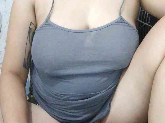SexyCherrry webcam