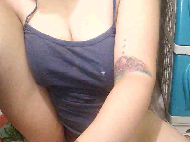 SexyCherrry webcam