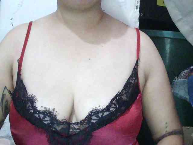 SexyCherrry webcam