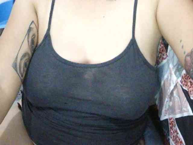 SexyCherrry webcam