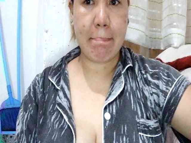 SexyCherrry webcam