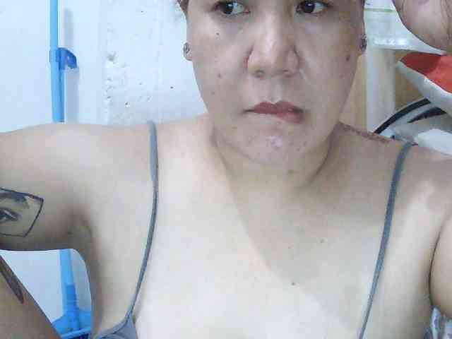 SexyCherrry webcam