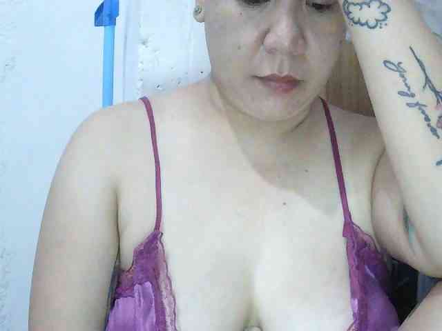 SexyCherrry webcam