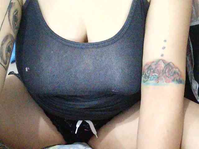 SexyCherrry webcam