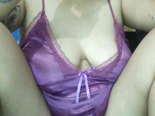 SexyCherrry webcam