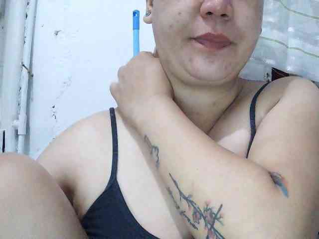 SexyCherrry webcam