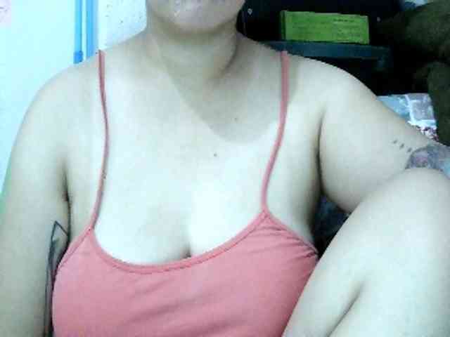 SexyCherrry webcam