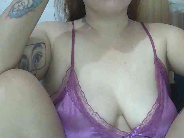 SexyCherrry webcam