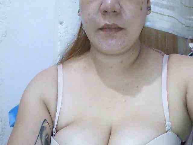 SexyCherrry webcam