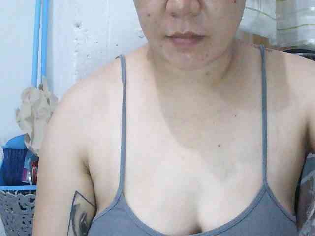 SexyCherrry webcam