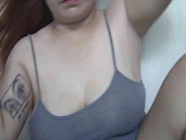 SexyCherrry webcam