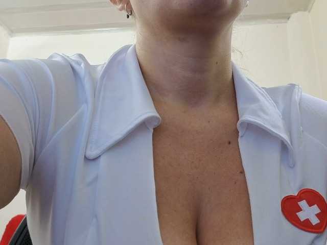 soyemilyhanks live cam on BongaCams
