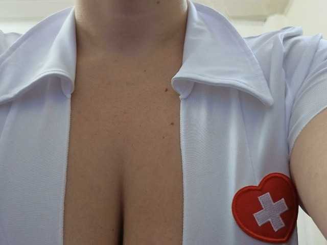 soyemilyhanks live cam on BongaCams
