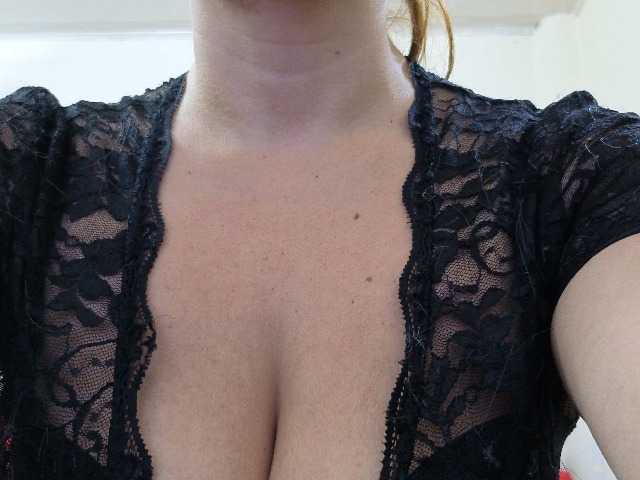 soyemilyhanks, en vivo ahora en BongaCams