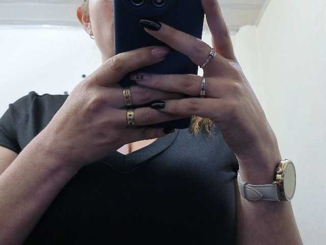 soyemilyhanks preview