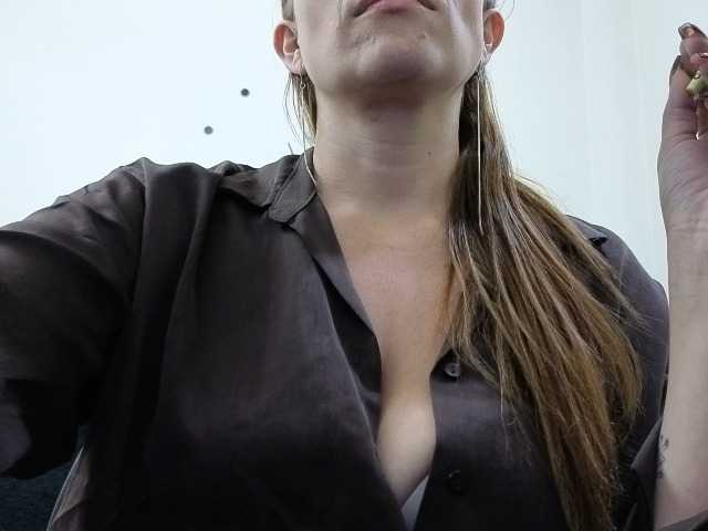 soyemilyhanks live cam preview