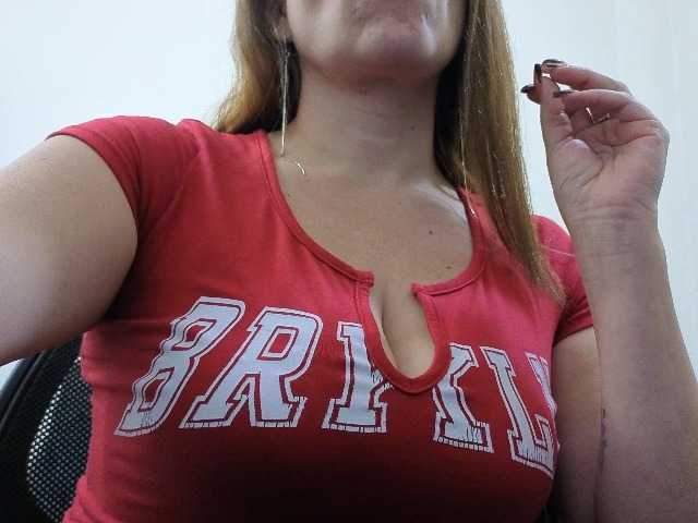 soyemilyhanks live cam on BongaCams