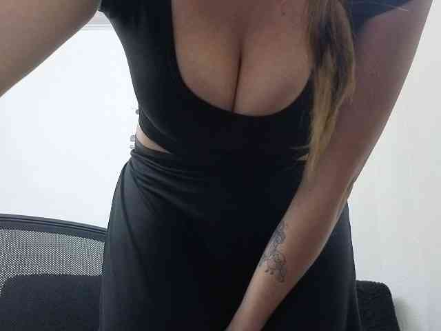 soyemilyhanks webcam