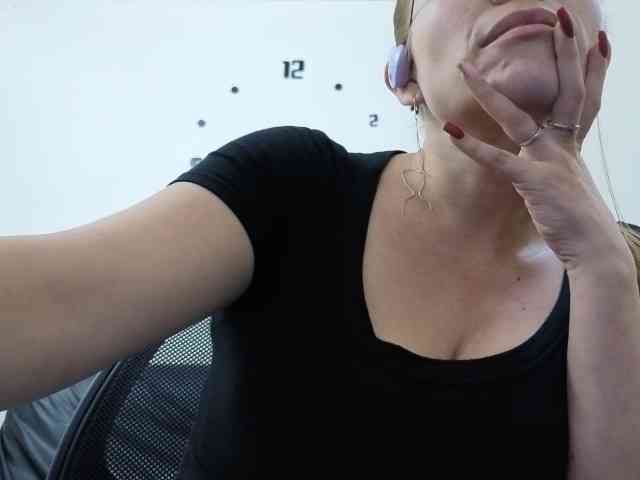 soyemilyhanks webcam