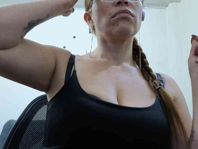 soyemilyhanks webcam
