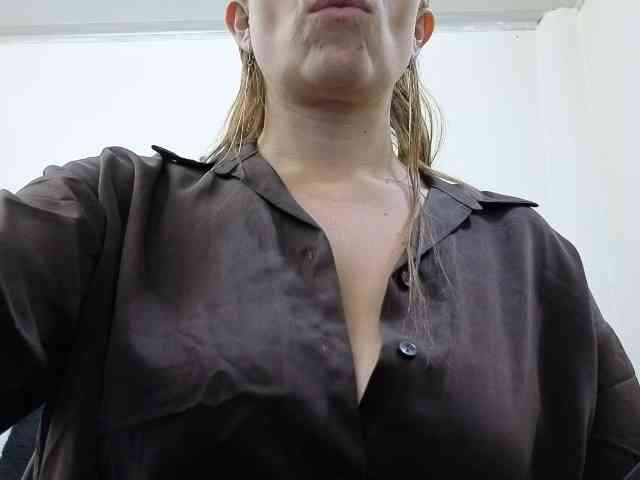soyemilyhanks webcam