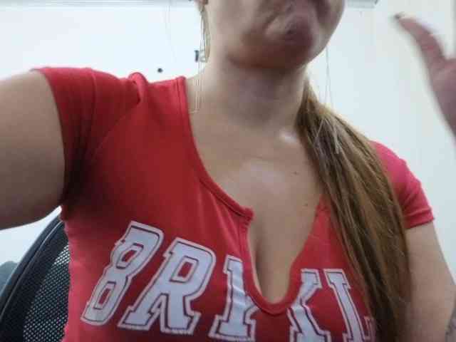 soyemilyhanks webcam