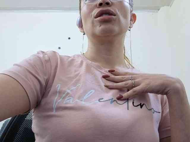 soyemilyhanks webcam