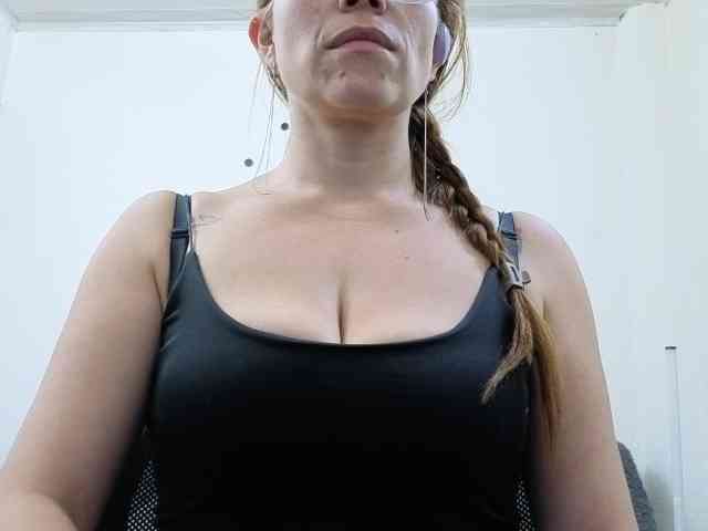 soyemilyhanks webcam