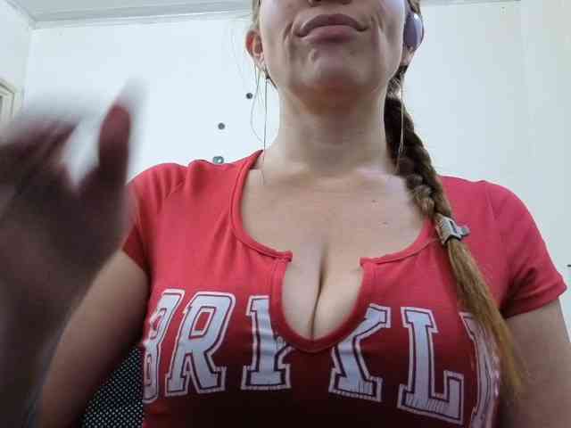 soyemilyhanks webcam