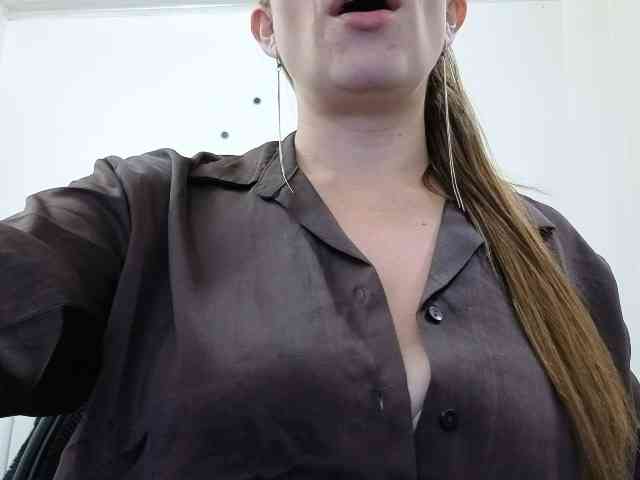 soyemilyhanks webcam