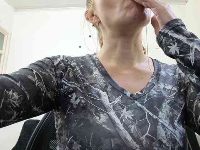 soyemilyhanks webcam