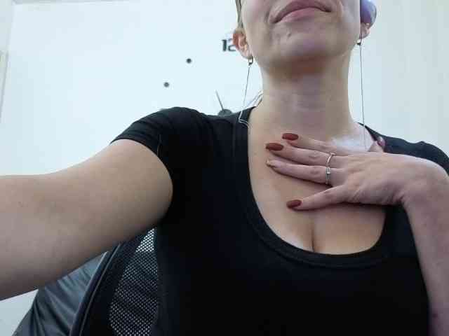 soyemilyhanks webcam