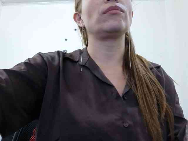 soyemilyhanks webcam