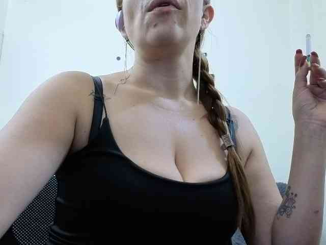 soyemilyhanks webcam