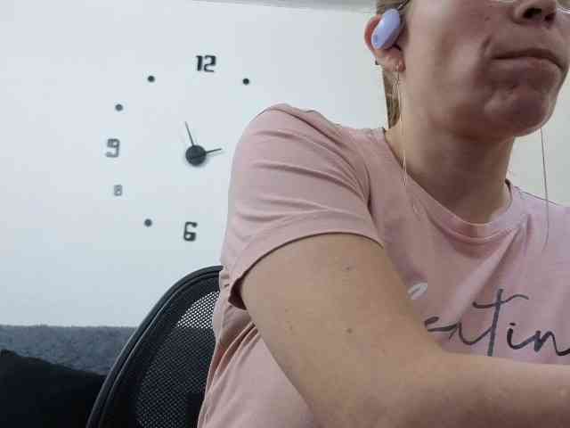 soyemilyhanks webcam