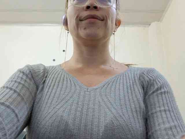 soyemilyhanks webcam