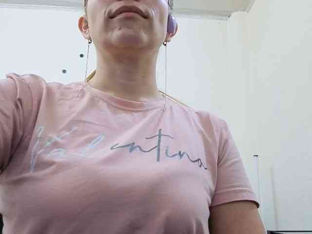 soyemilyhanks webcam