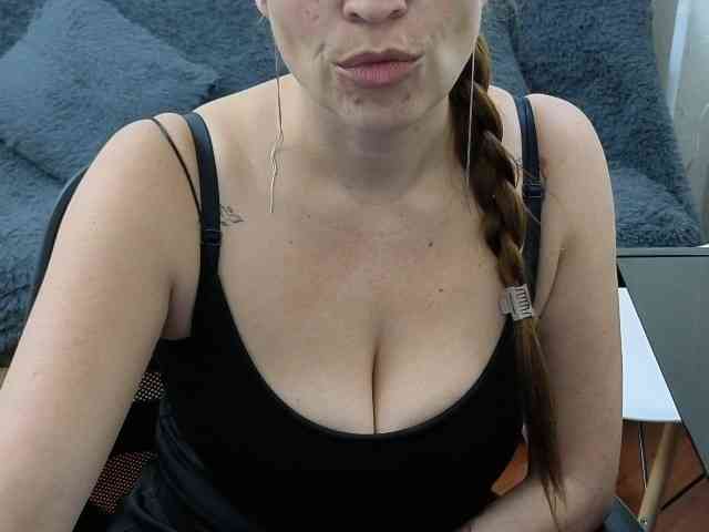 soyemilyhanks webcam