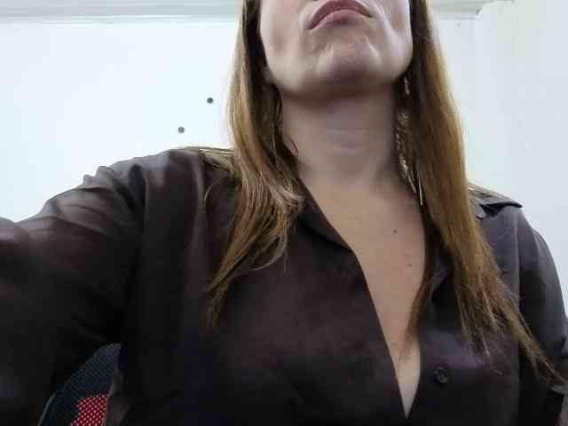 soyemilyhanks webcam